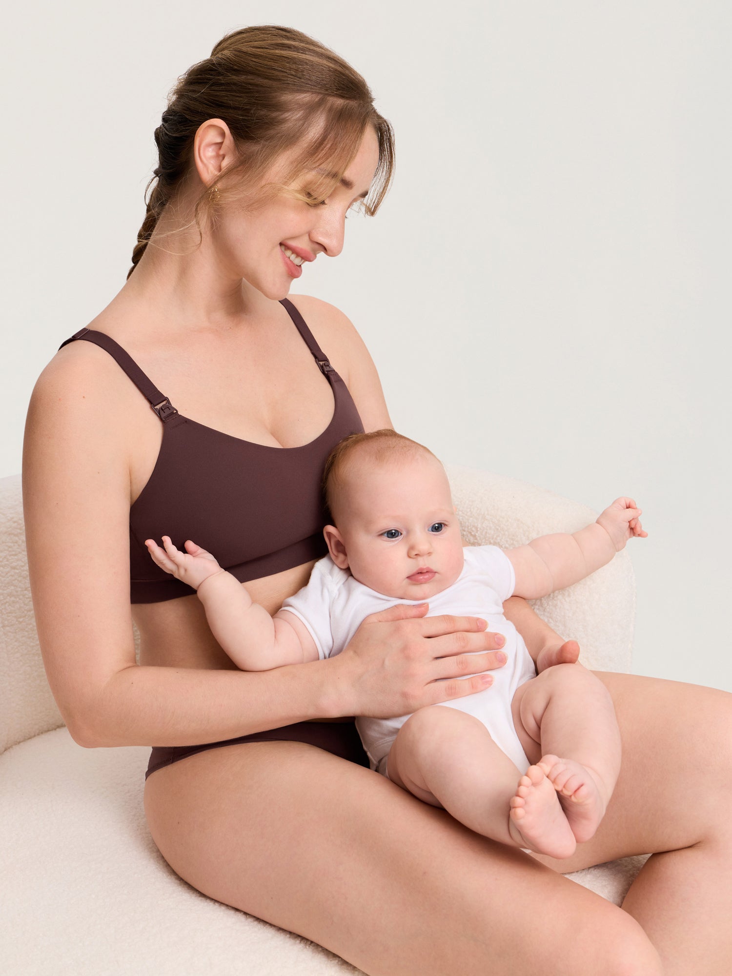 MOMANDA Women's Inbarely® Plus Molded Nursing Bra Hazelnut